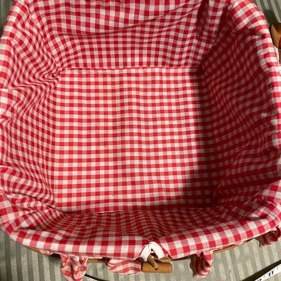 Longaberger Wood Picnic Basket with Red Gingham Bow Trim - Picture 12 of 16
